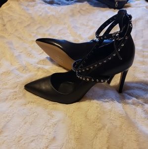 michael kors jeannie studded leather pump